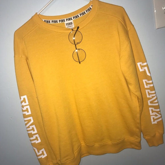 Pink Yellow Sweater 💛🌻 - Picture 1 of 3